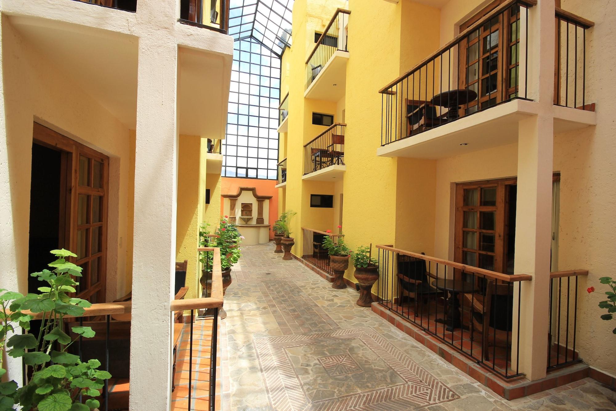 圣地亚哥德马萨莉格丝酒店 San Cristóbal de Las Casas 外观 照片