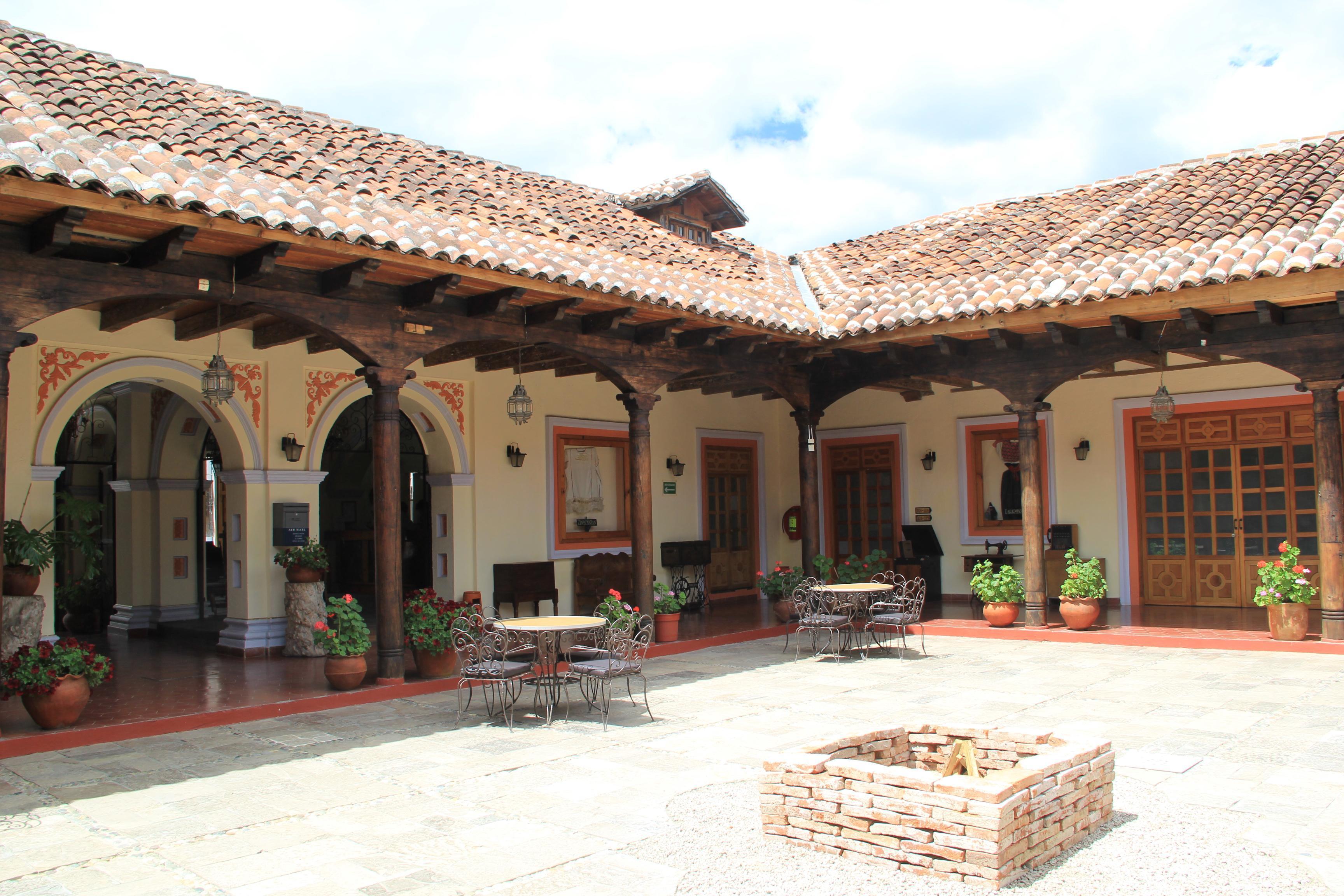 圣地亚哥德马萨莉格丝酒店 San Cristóbal de Las Casas 外观 照片